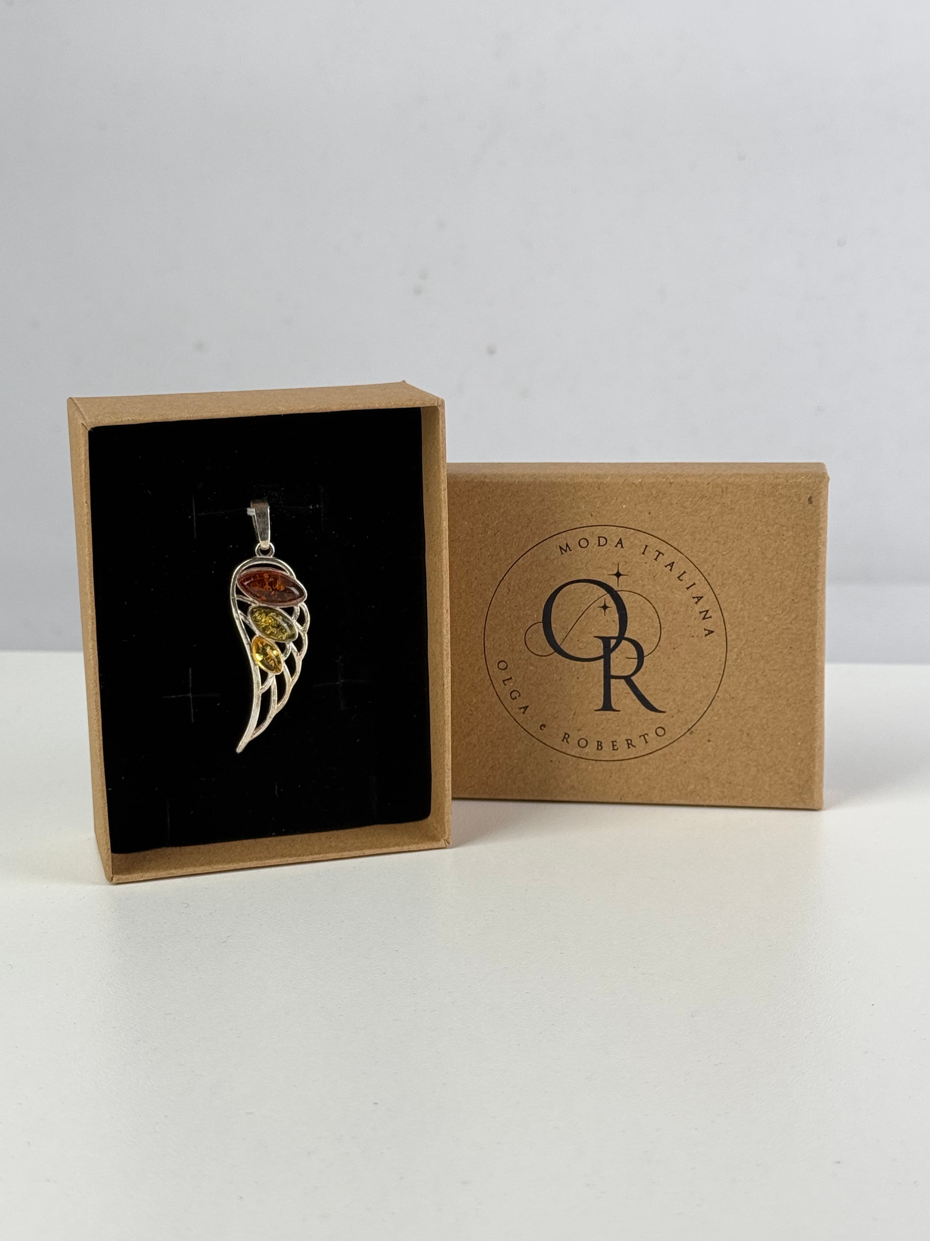 Zawieszka piórko mix bursztynów