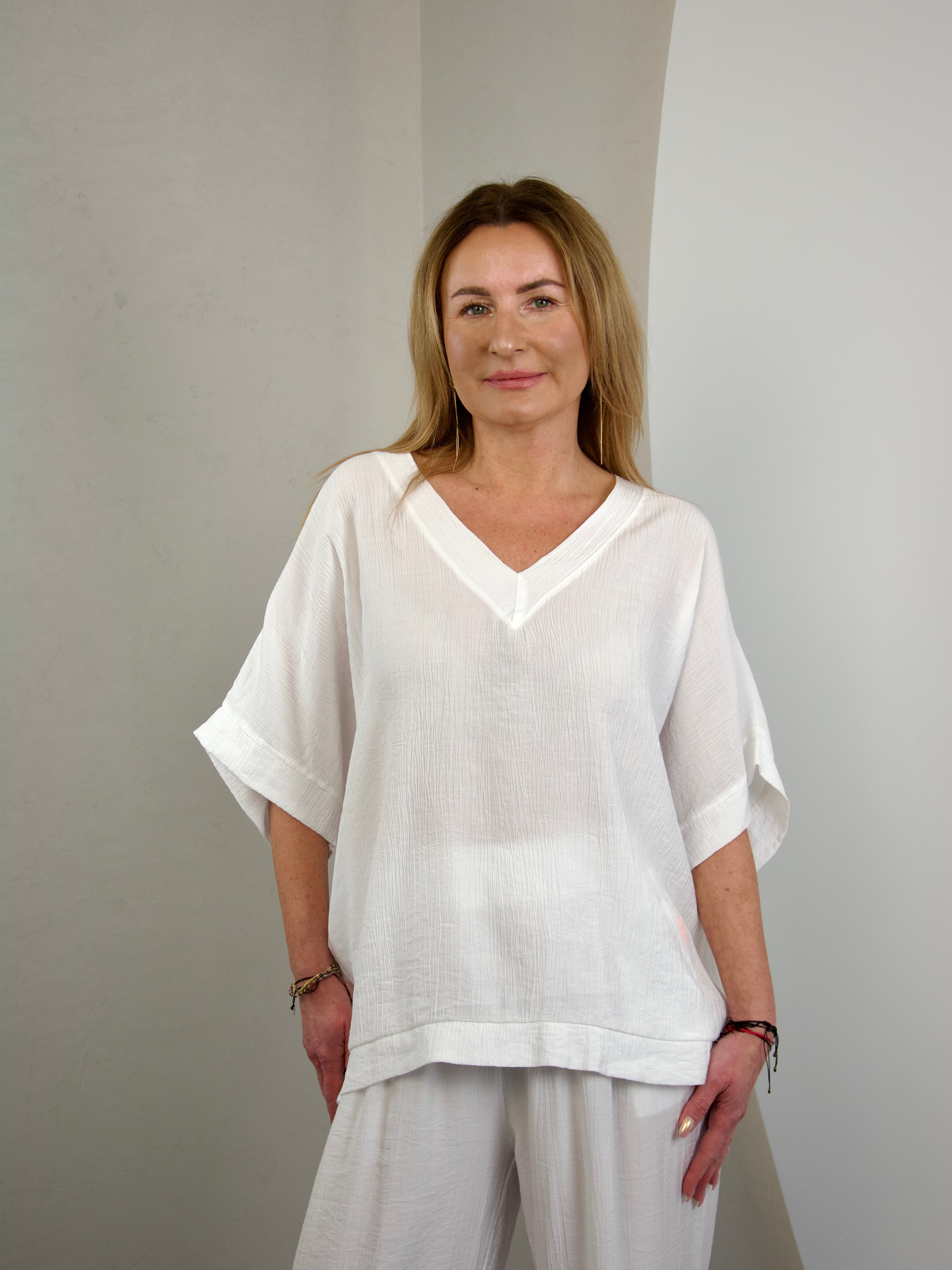 Basic crinkled blouse