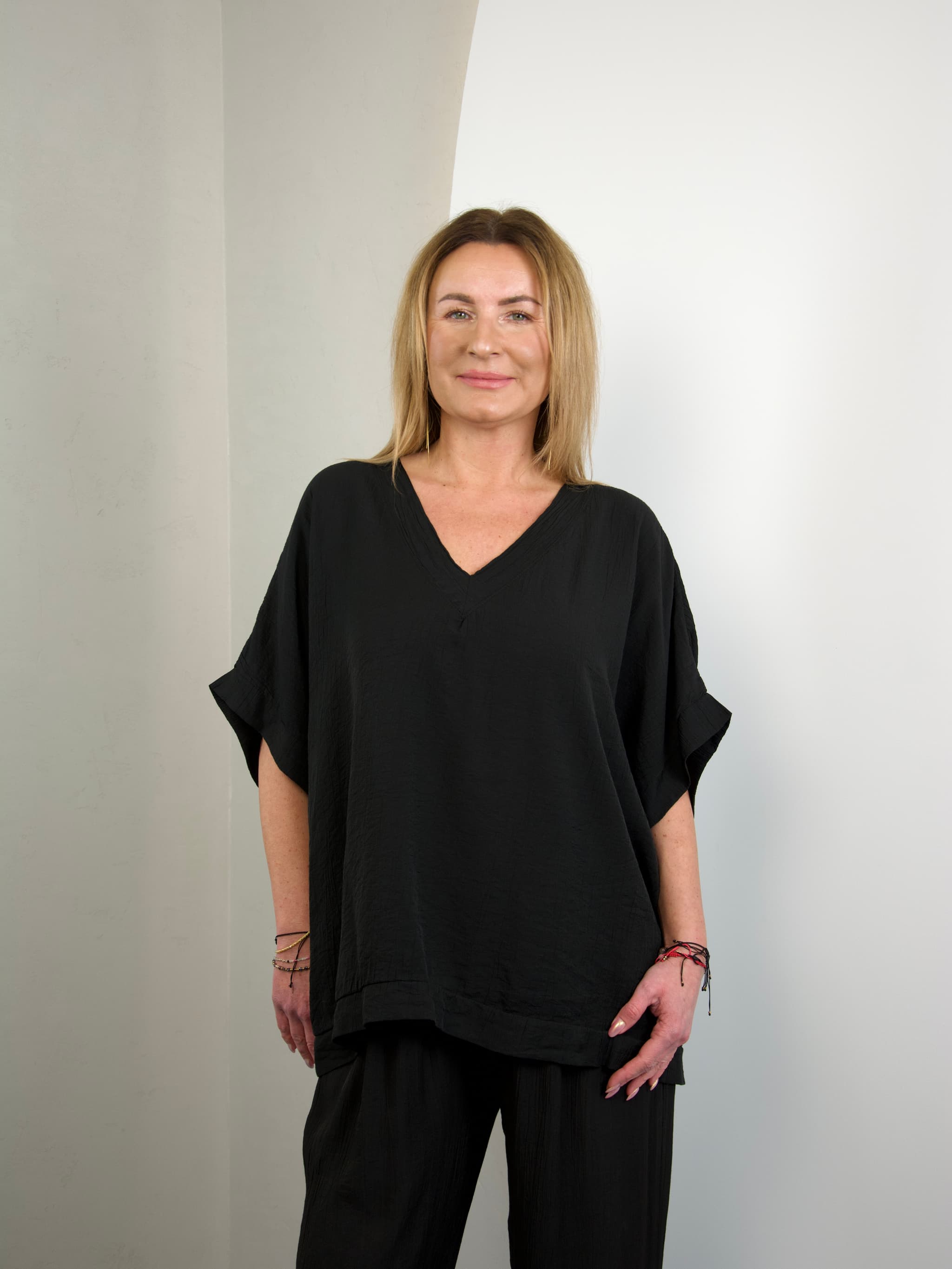 Basic crinkled blouse