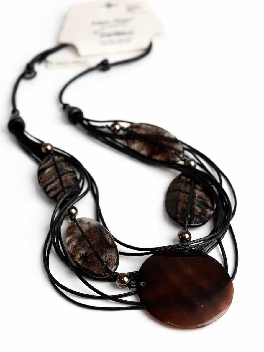 Wisior czarne kamienie Alex Max