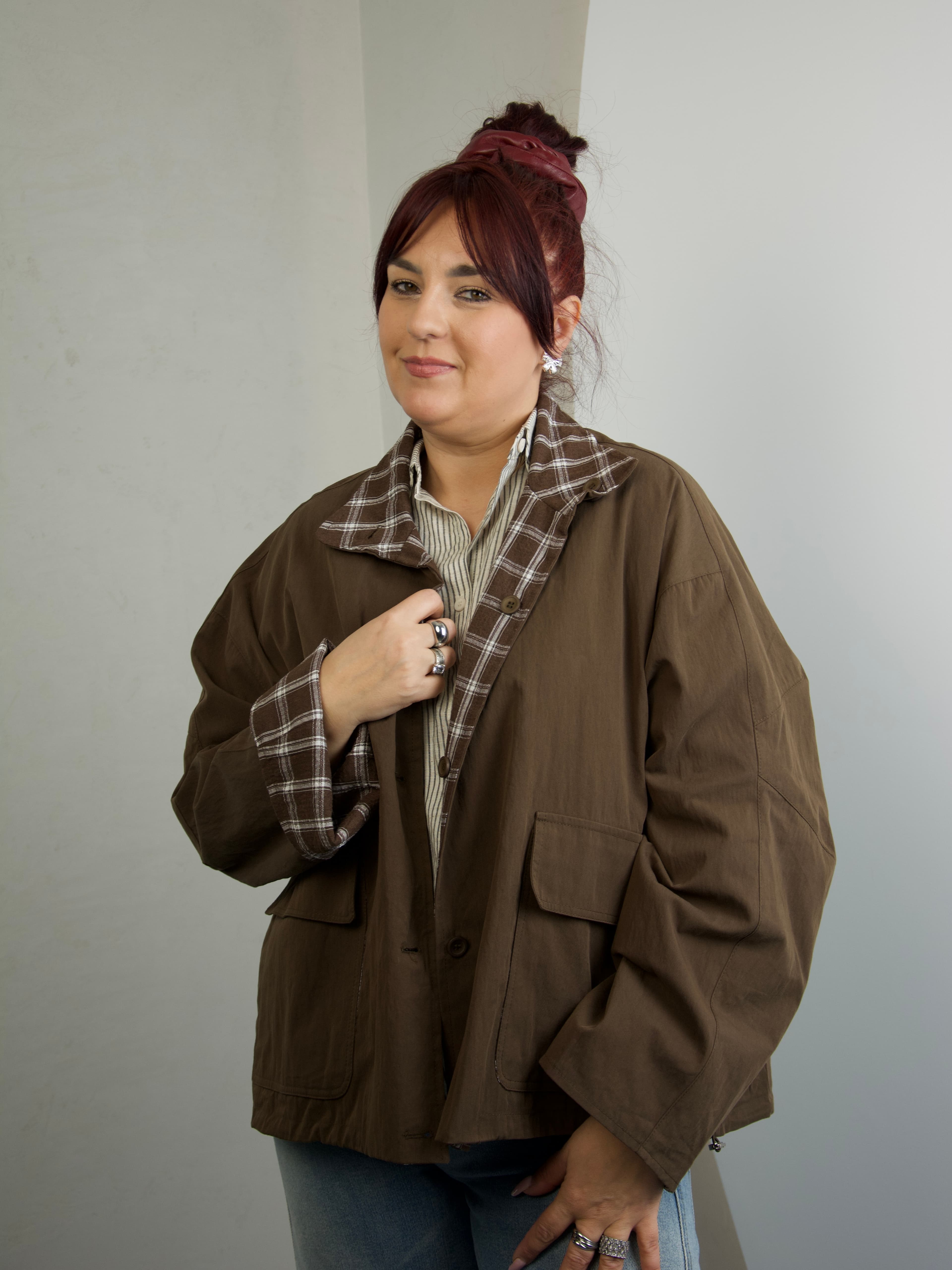 Dwustronna kurtka ze stójką