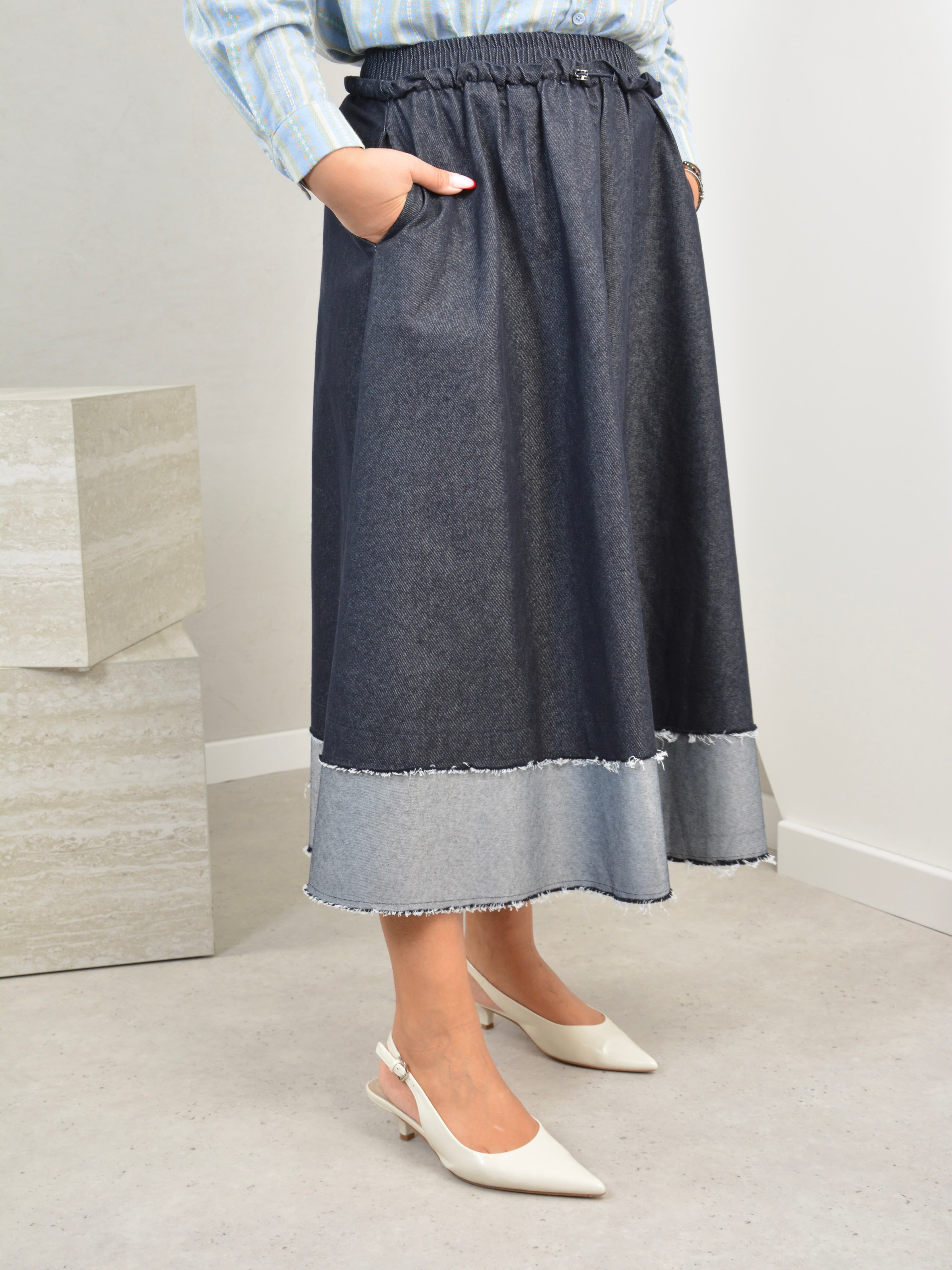 Spódnica z postrzępionym dołem