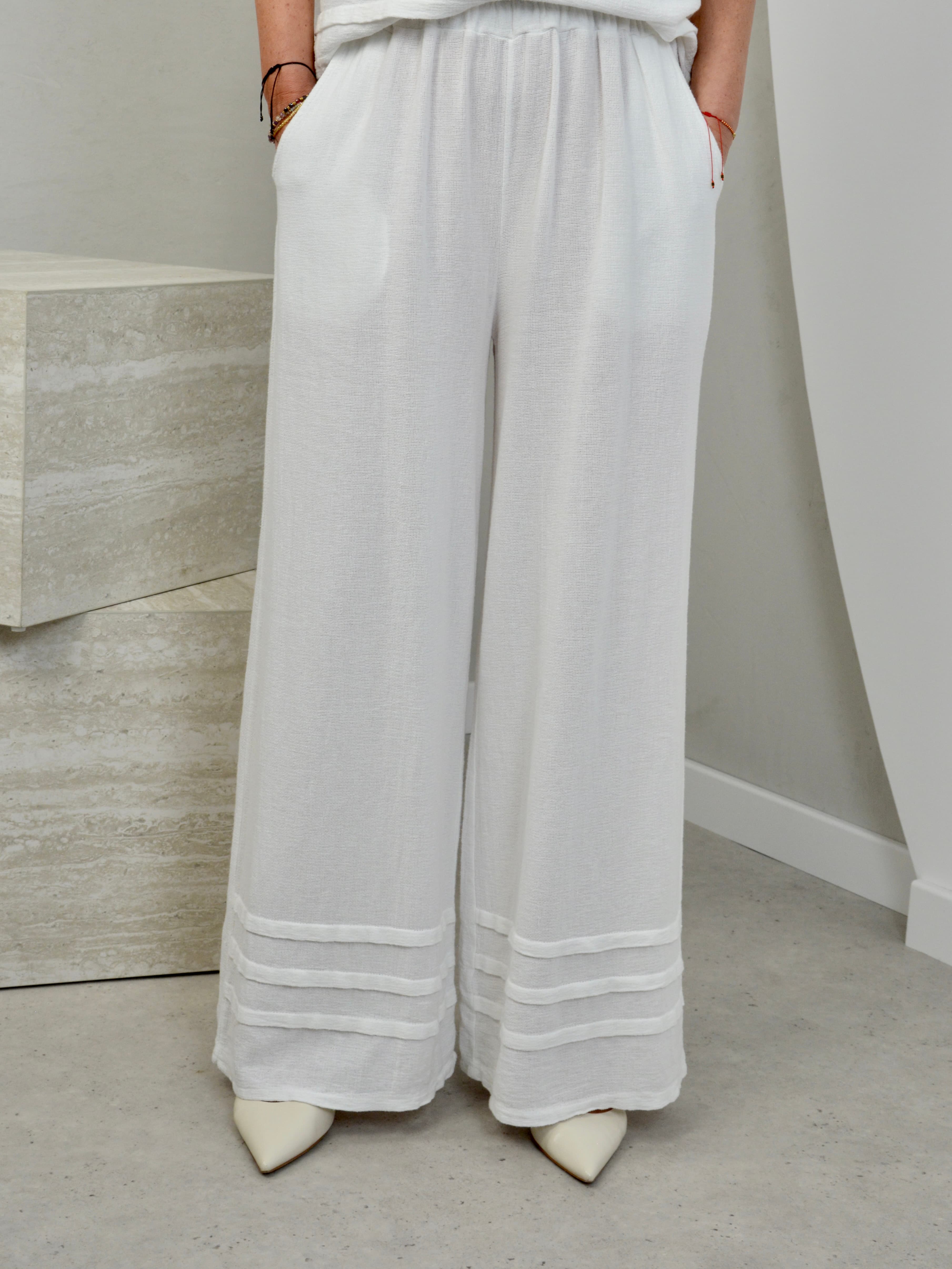 Spodnie sznureczkowe