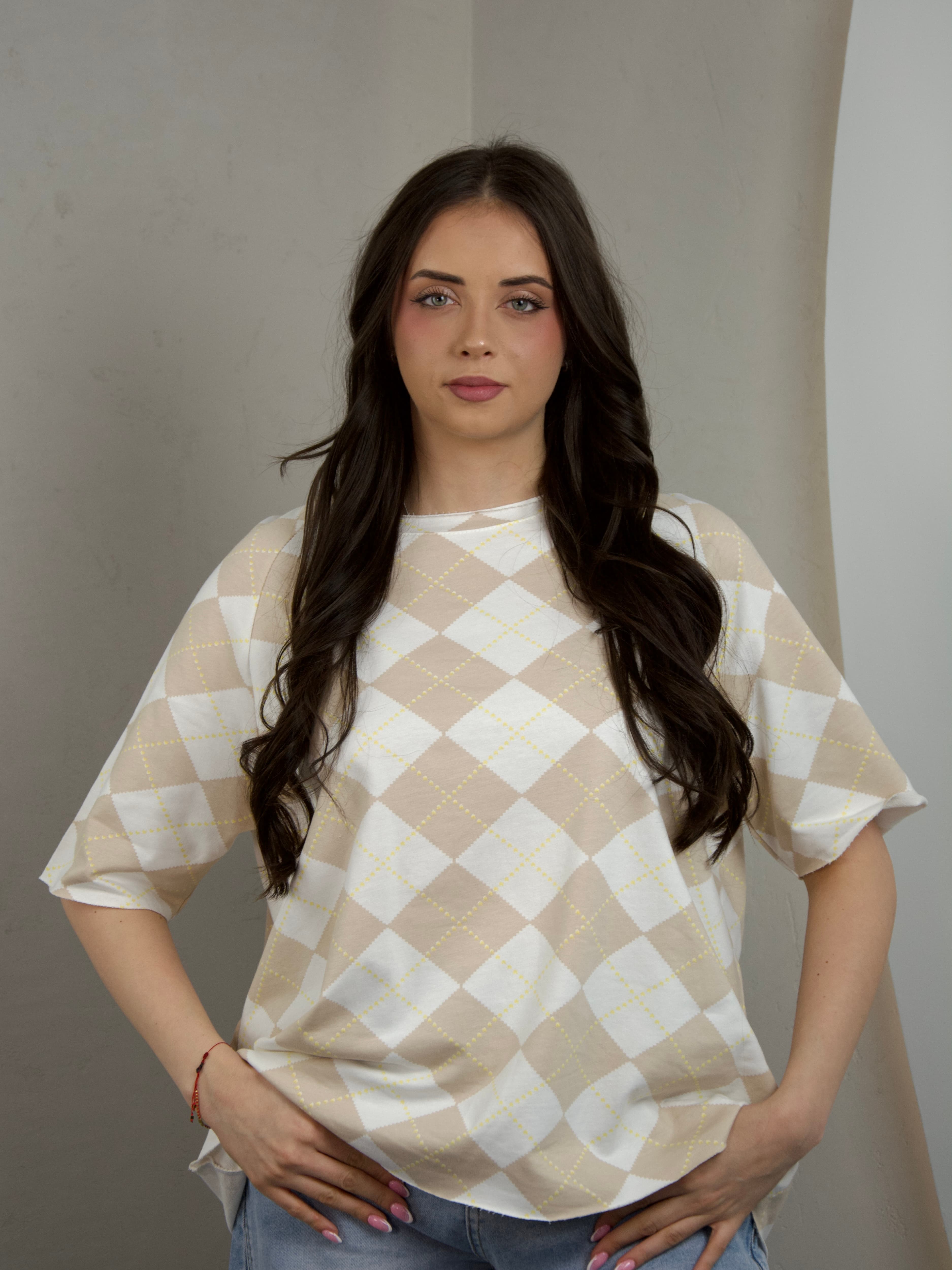 T-shirt w romby