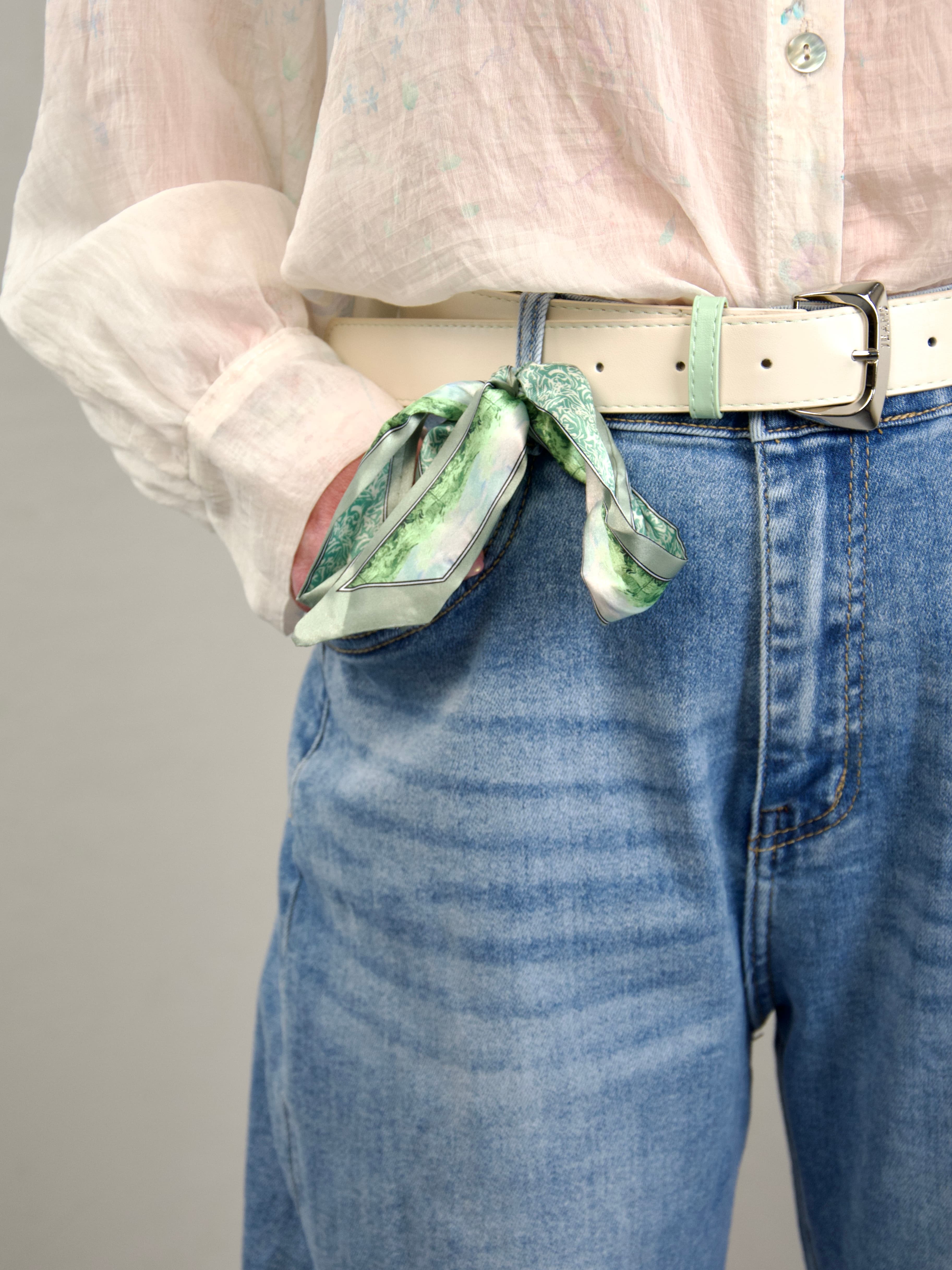 Jeansy ballon niebieskie