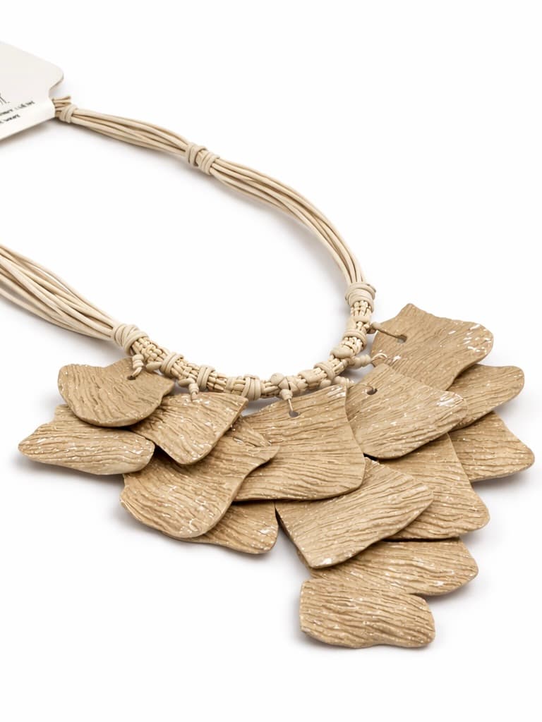 Naszyjnik  z kamieniami kość słoniowa