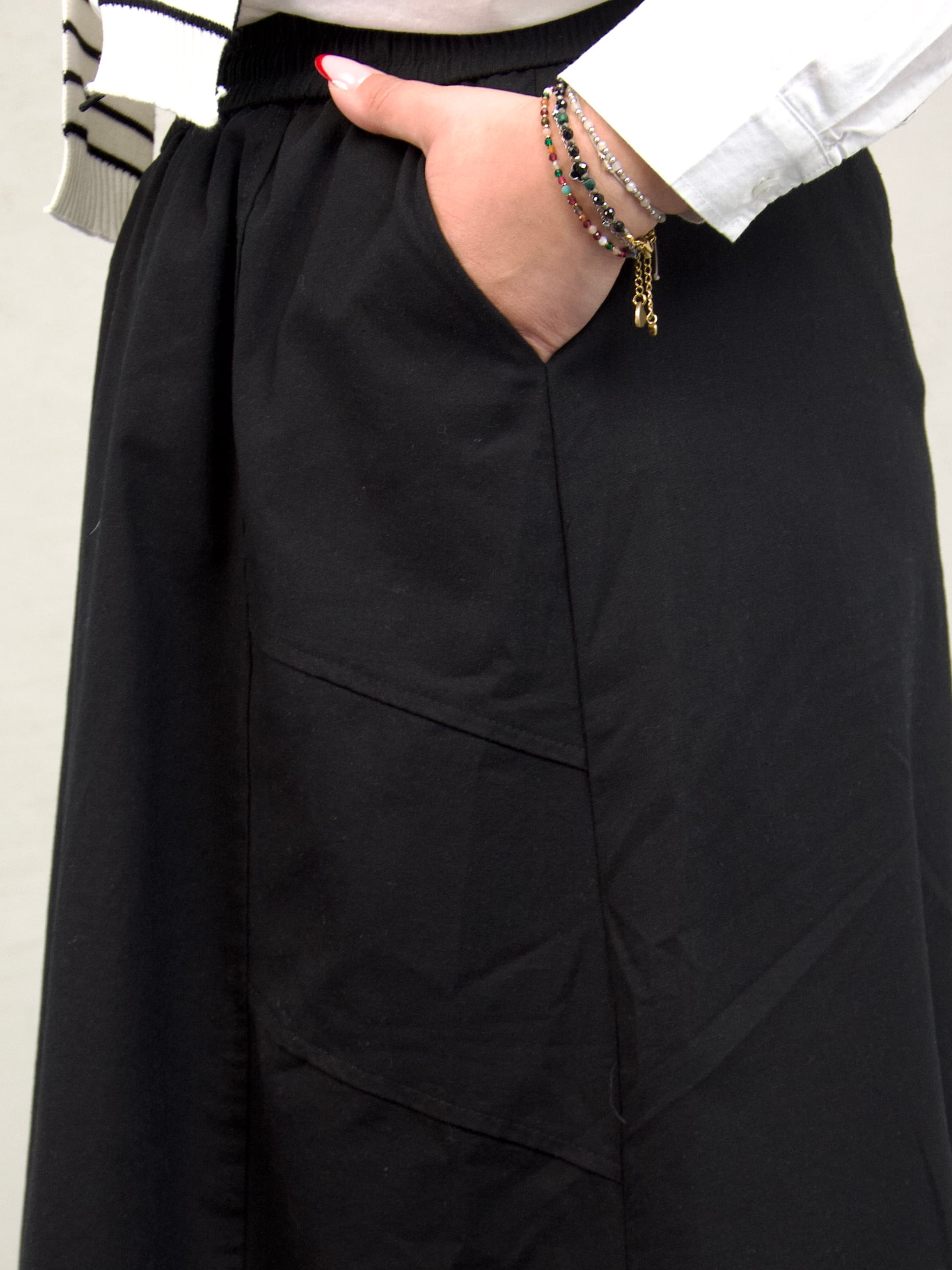 Spódnica ze ściągaczami