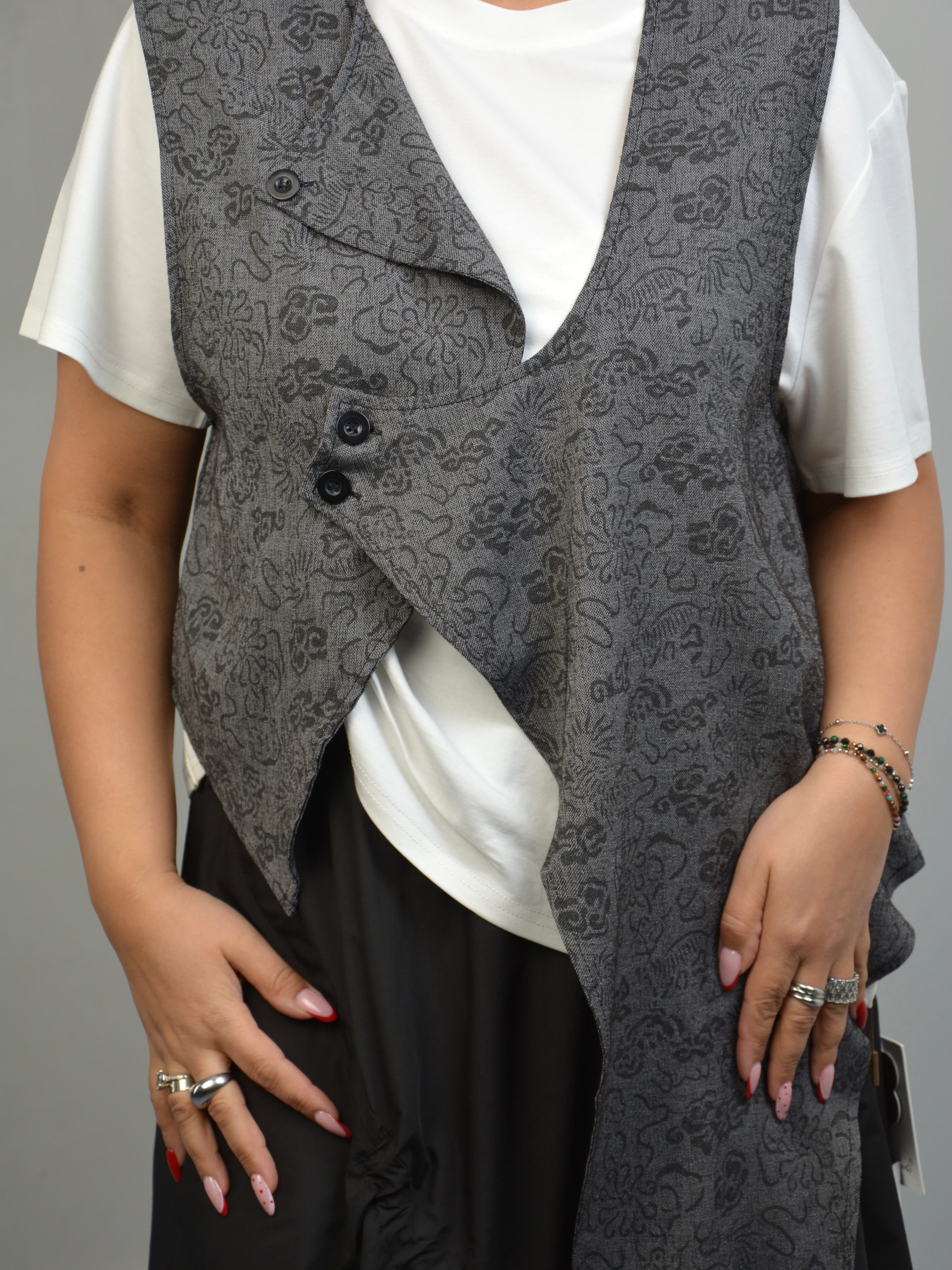 Kamizelka ze wzorami