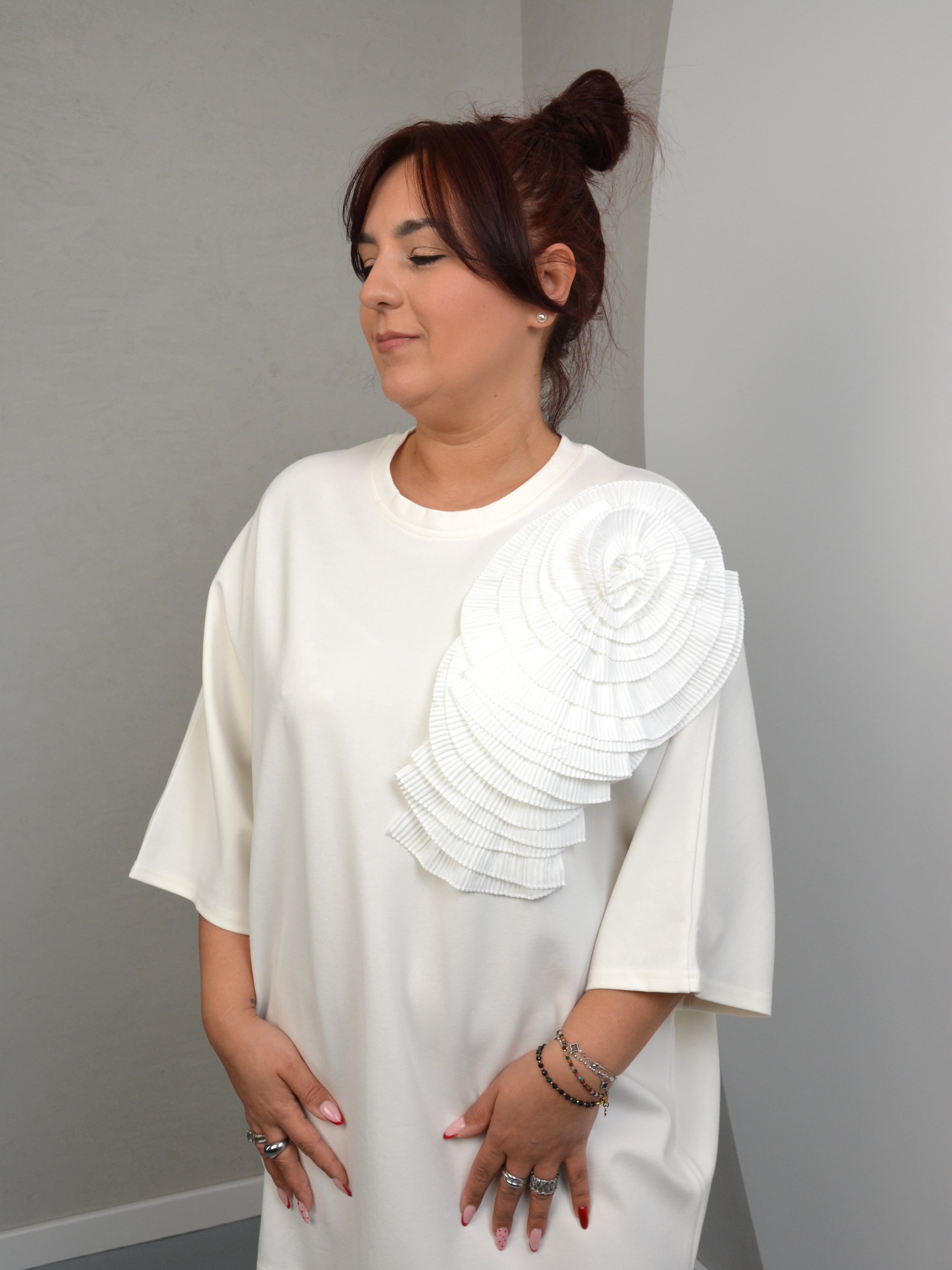 Sukienka z tiulem na dole