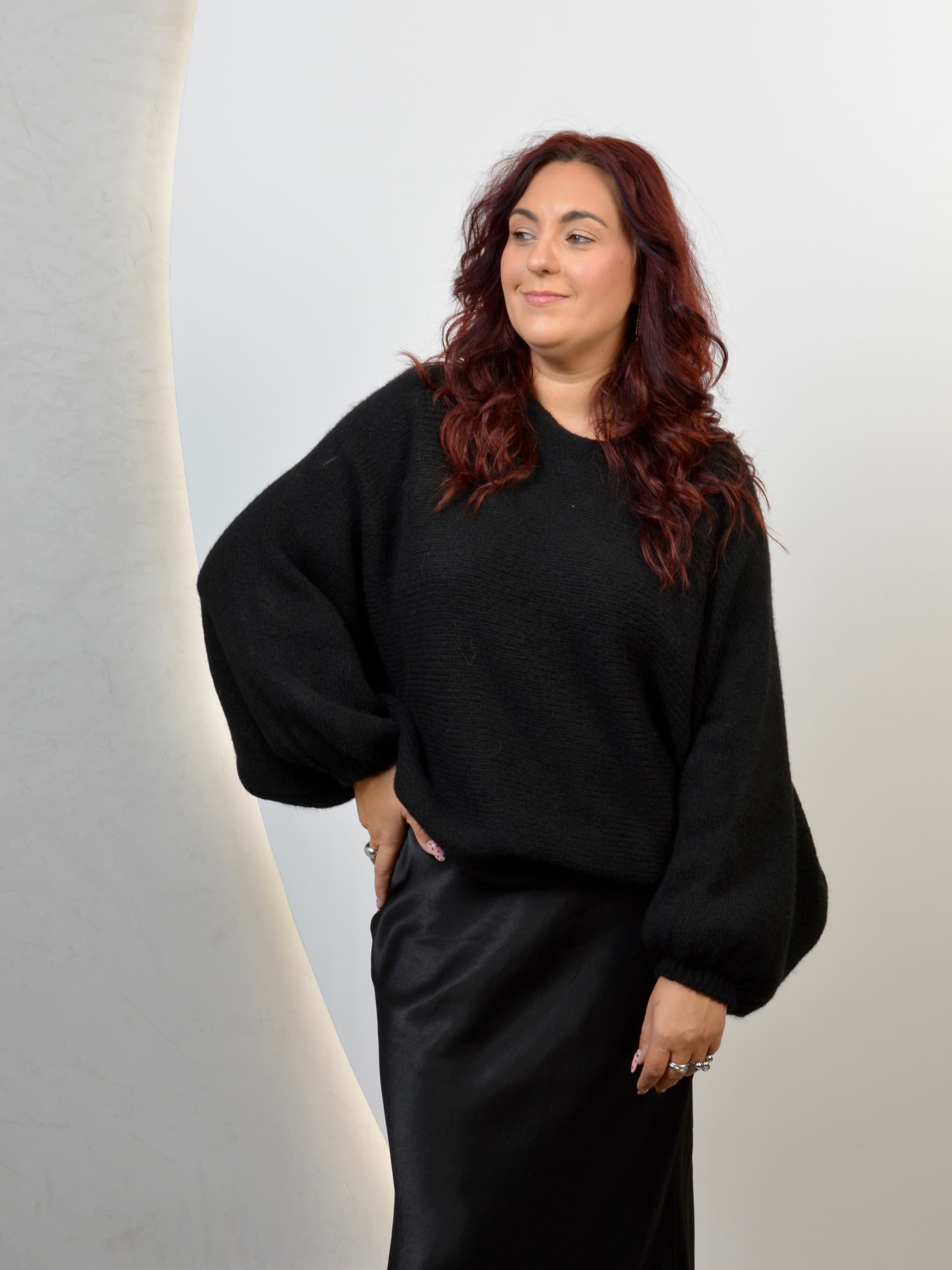 Sweter z bufiastymi rekami