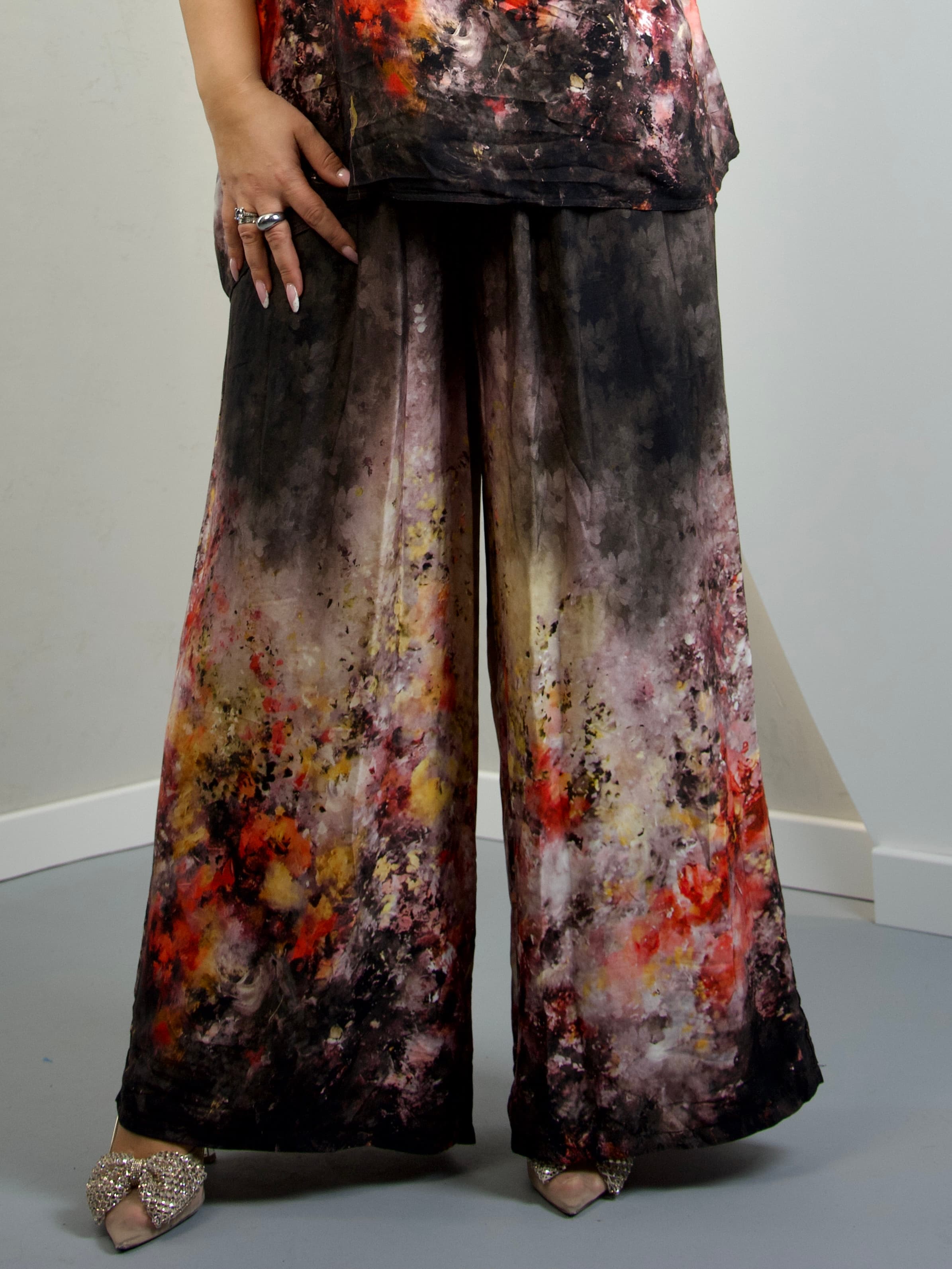 Komplet wiskozowy w kwiaty