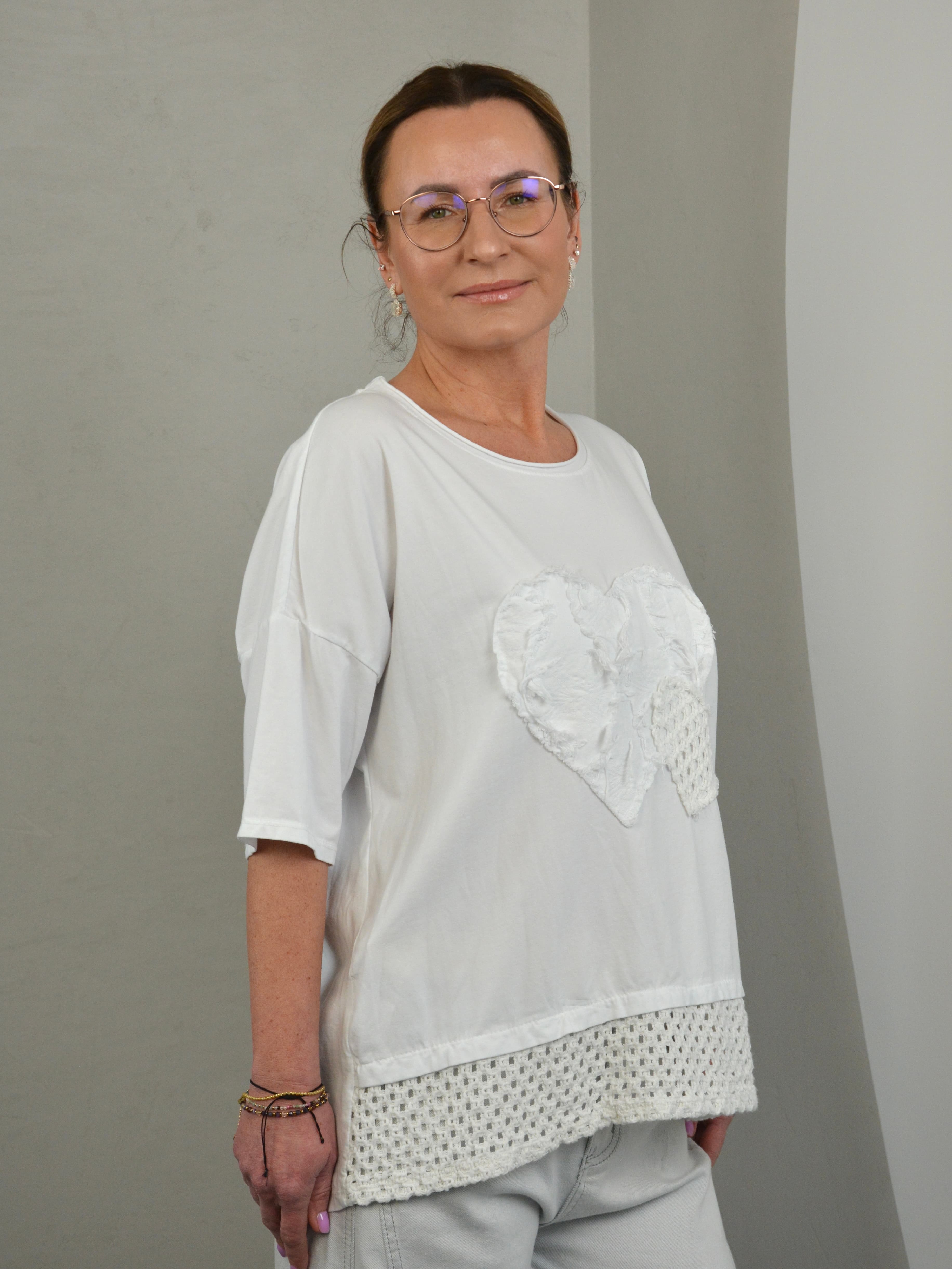 Bluzka z ażurowym dołem