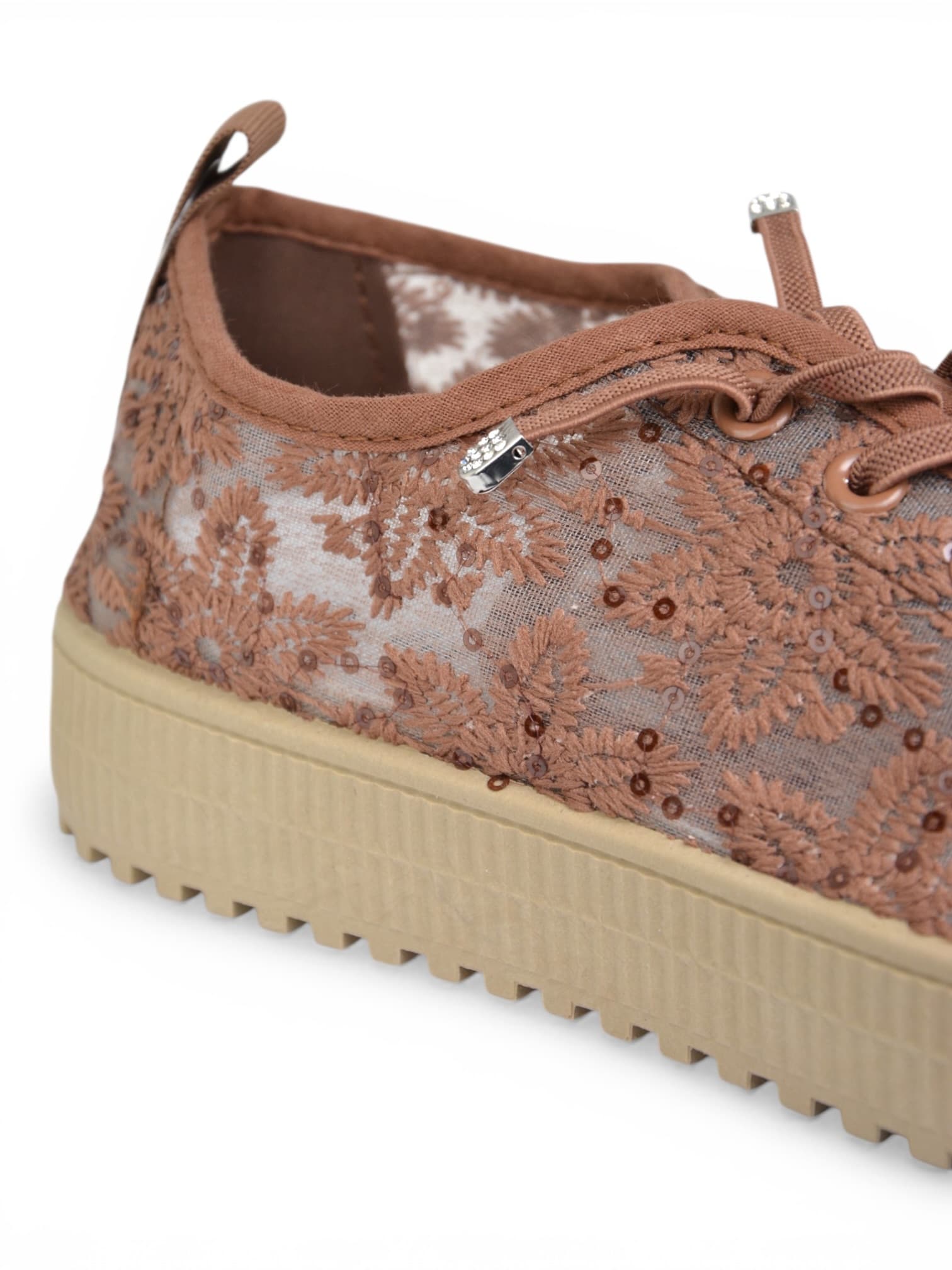 Buty z koronką KAMEL