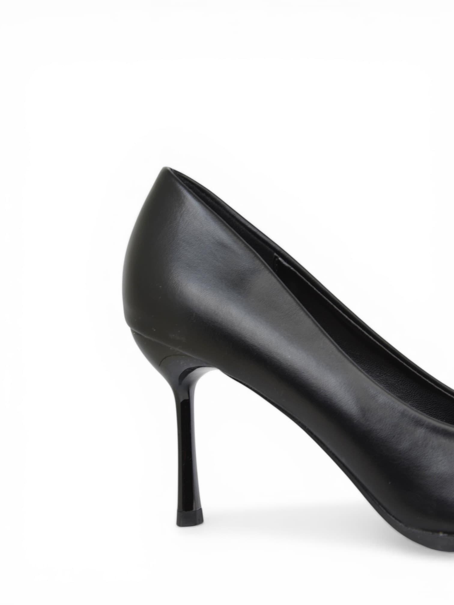 Szpilki klasyczne ze złotym szpicem CZARNE