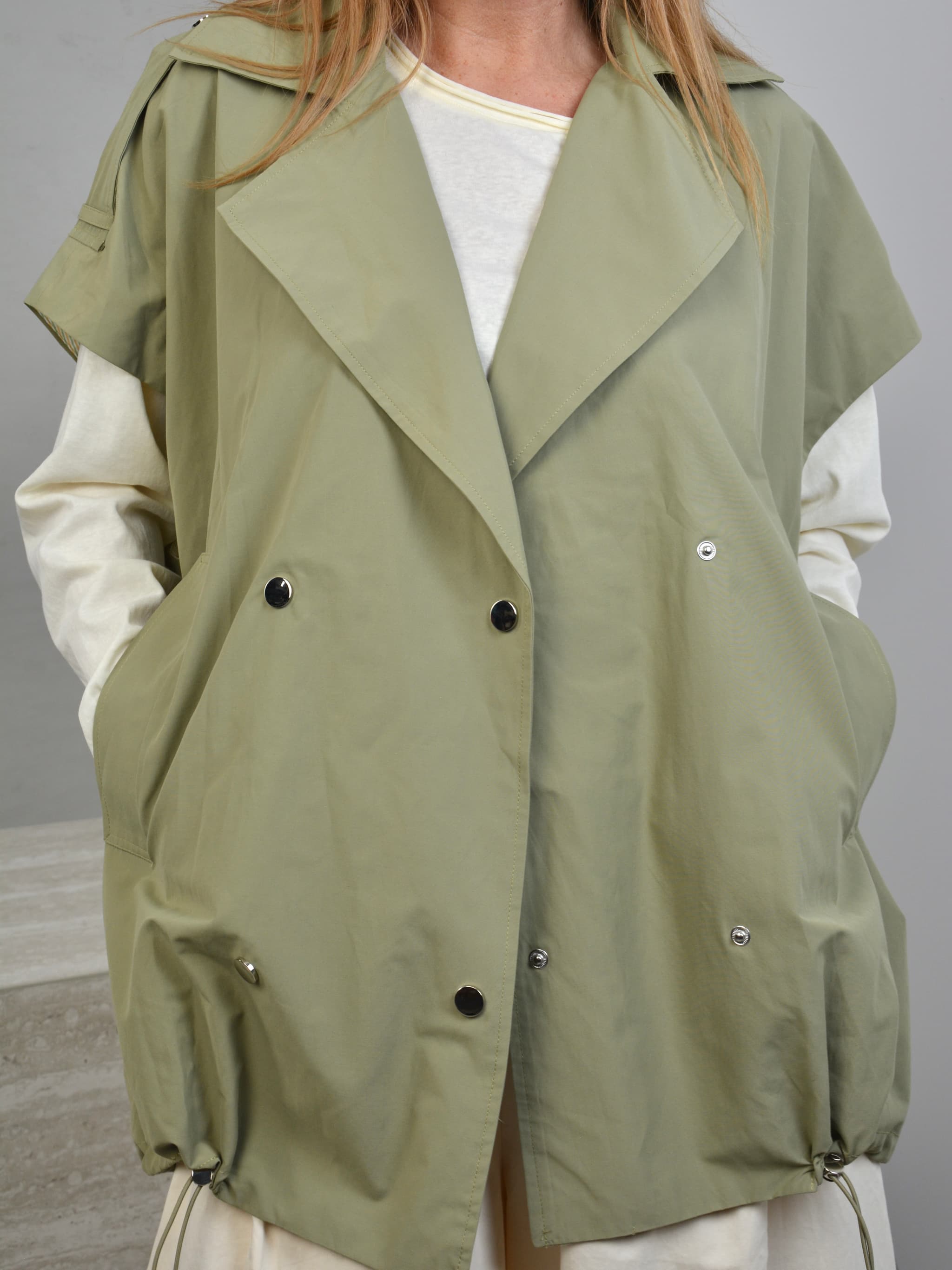 Oversized vest