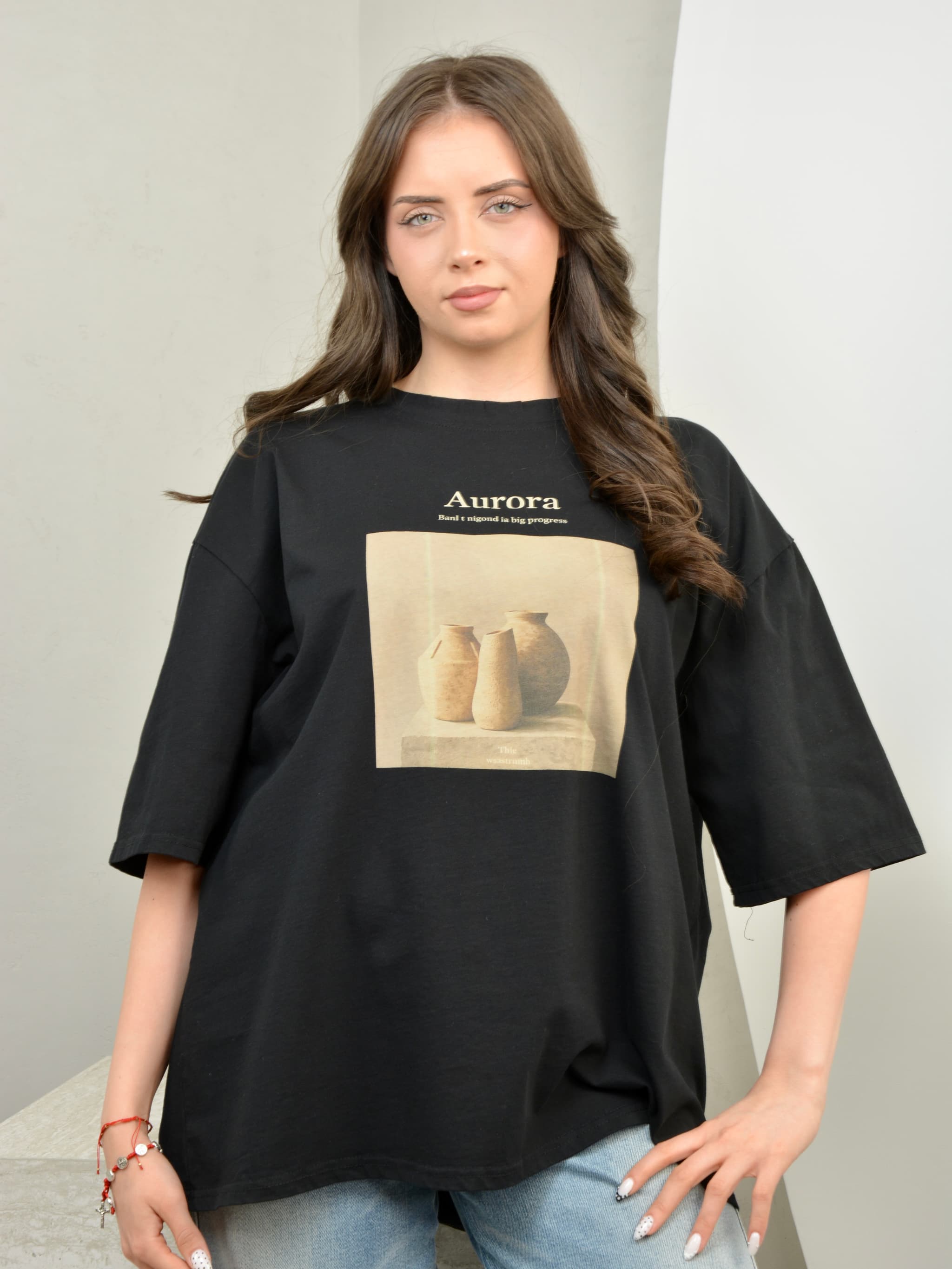 T-shirt z dzbanami