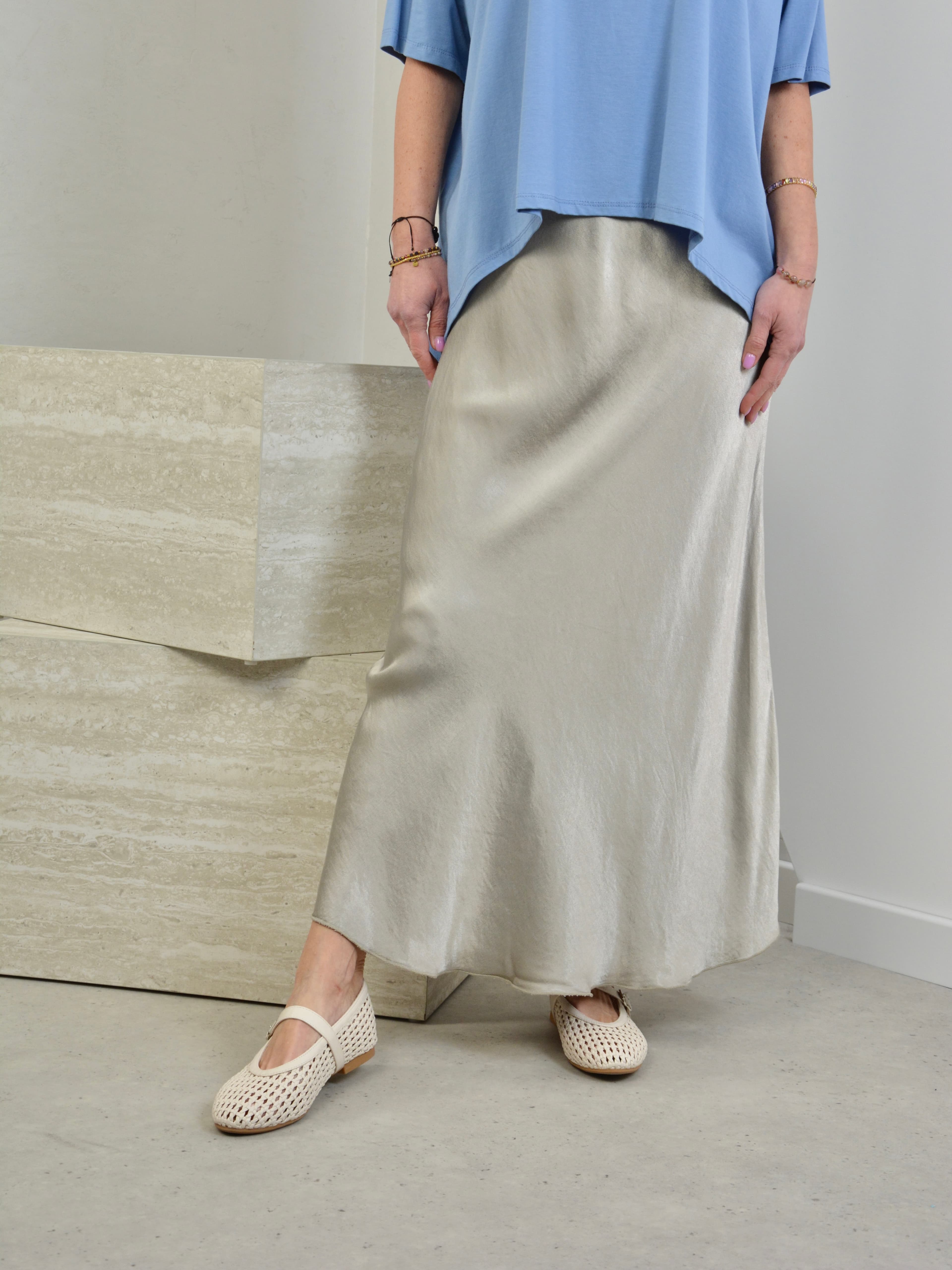 Spódnica satynowa klasyczna